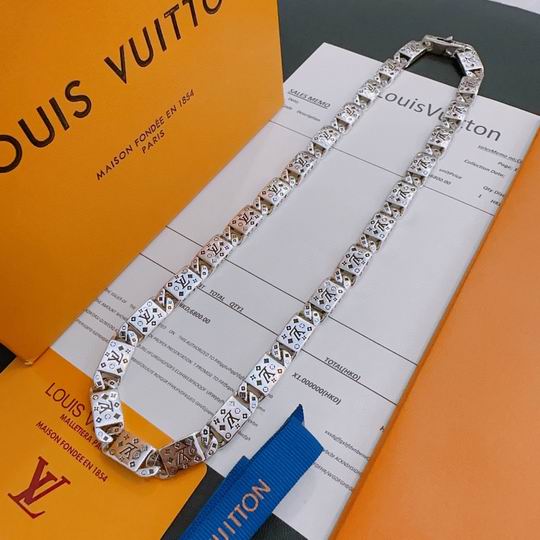 LV Necklace 11lyh378